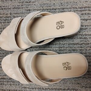 Abeo Tempo Slide with metatarsal support